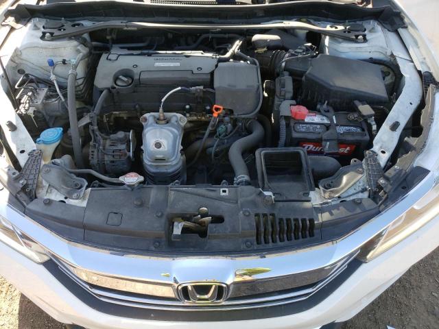 1HGCR2F8XGA076102 - 2016 HONDA ACCORD EXL WHITE photo 11