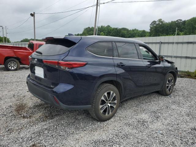 5TDGZRAH3NS544221 - 2022 TOYOTA HIGHLANDER XLE BLUE photo 3
