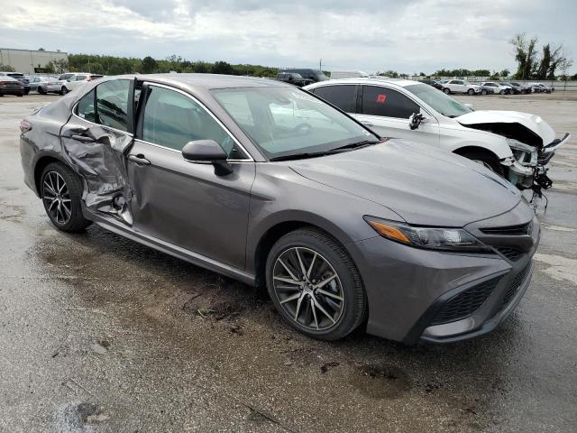 4T1G11AK4PU102112 - 2023 TOYOTA CAMRY SE NIGHT SHADE GRAY photo 4
