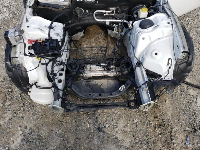 2C3CDZFJ3NH175484 - 2022 DODGE CHALLENGER R/T SCAT PACK WHITE photo 11