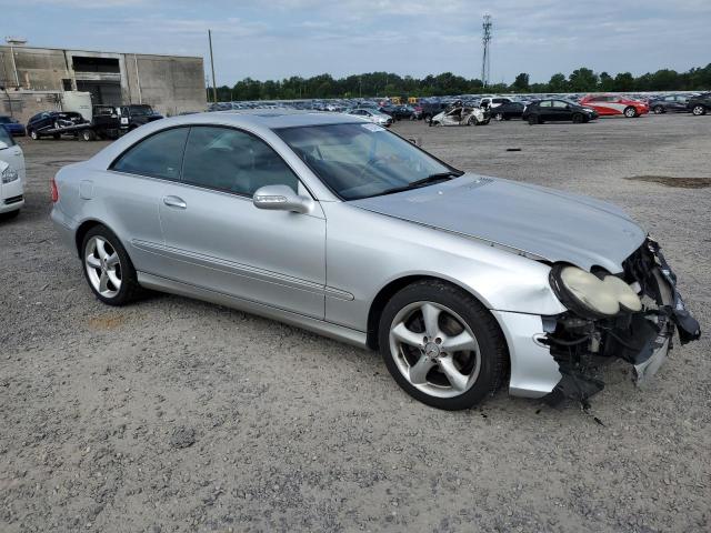 WDBTJ65J64F111460 - 2004 MERCEDES-BENZ CLK 320C SILVER photo 4