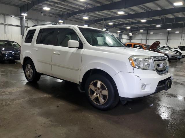 5FNYF4H51BB037927 - 2011 HONDA PILOT EXL WHITE photo 4