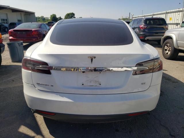 5YJSA1CN0DFP03432 - 2013 TESLA MODEL S WHITE photo 6