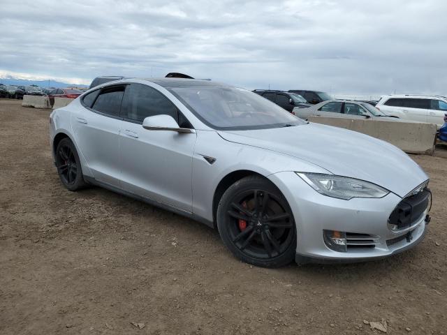 5YJSA1CP3DFP27631 - 2013 TESLA MODEL S 银色 照片 4