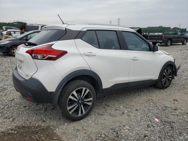 3N1CP5CU8KL507726 - 2019 NISSAN KICKS S WHITE photo 3