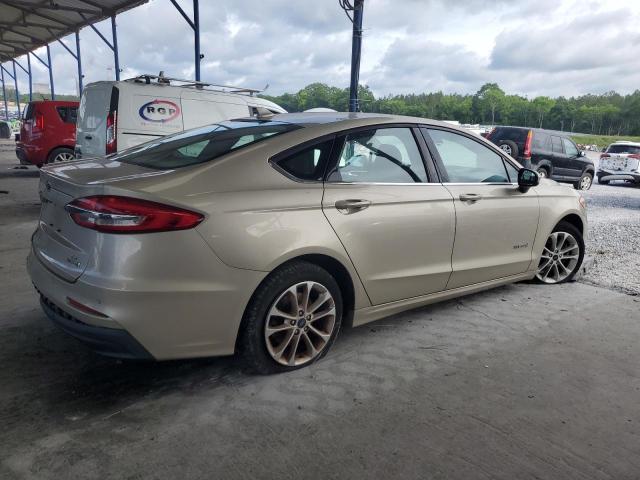 3FA6P0LU4KR130781 - 2019 FORD FUSION SE Beige photo 3