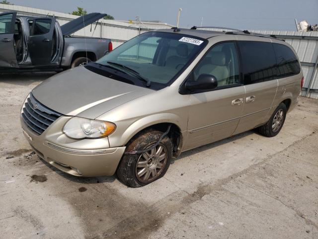 2C4GP64L05R594197 - 2005 CHRYSLER TOWN & COU LIMITED TAN photo 1