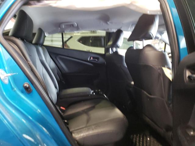 JTDKARFP9J3080798 - 2018 TOYOTA PRIUS PRIM TEAL photo 10