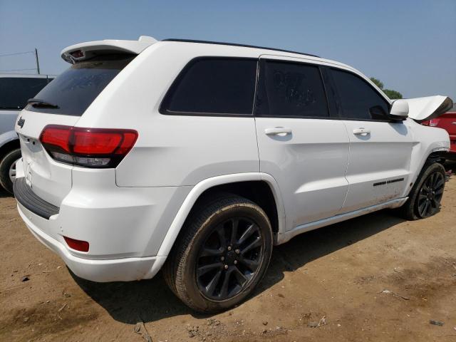 1C4RJFAG3KC600757 - 2019 JEEP GRAND CHER LAREDO WHITE photo 3