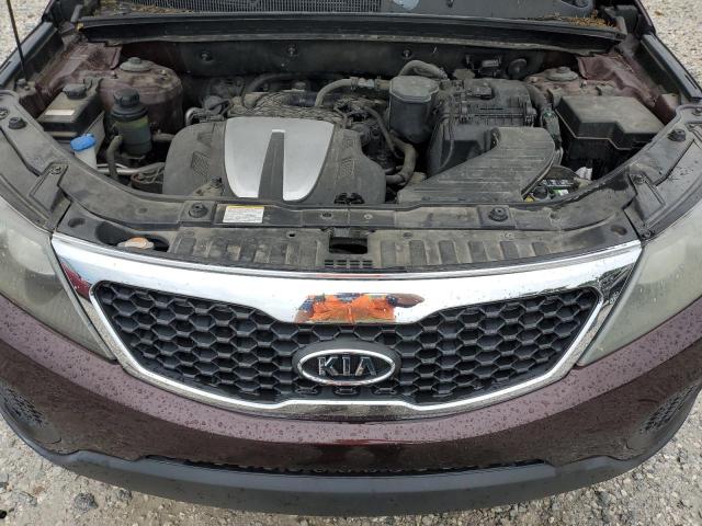 5XYKT4A24BG050534 - 2011 KIA SORENTO BASE BURGUNDY photo 12