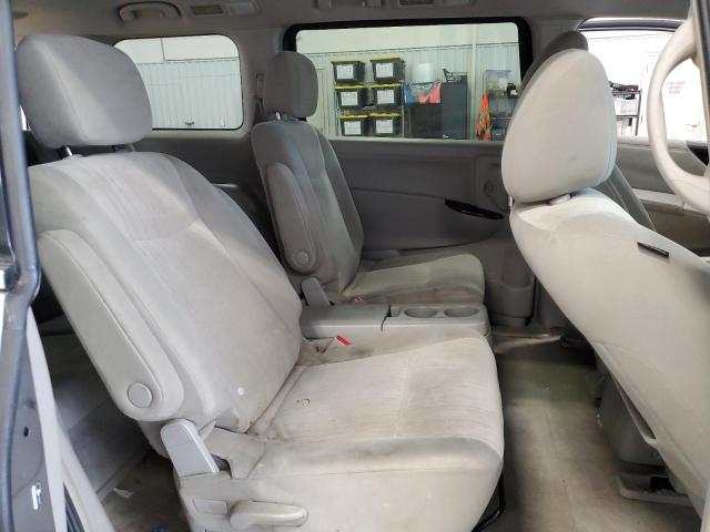 JN8AE2KP4C9033812 - 2012 NISSAN QUEST S GRAY photo 11