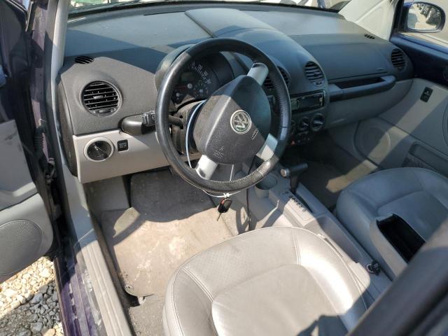 3VWDC21C41M425911 - 2001 VOLKSWAGEN NEW BEETLE GLX 蓝色 照片 8