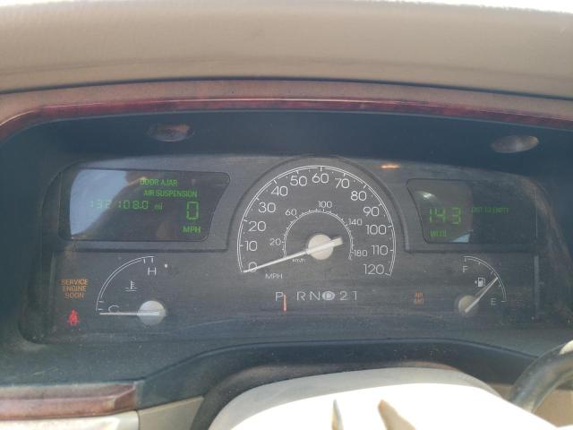 1LNHM81W93Y634871 - 2003 LINCOLN TOWN CAR EXECUTIVE MAROON photo 9