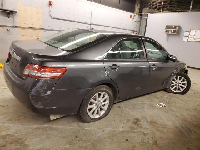 4T4BF3EK7AR051607 - 2010 TOYOTA CAMRY BASE GRAY photo 3