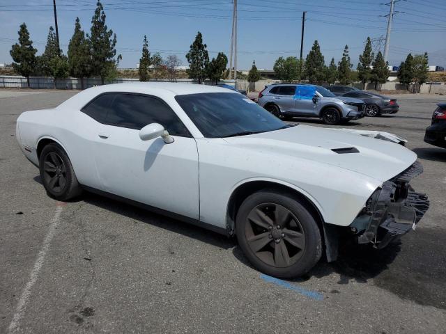 2C3CDZAG4GH107774 - 2016 DODGE CHALLENGER SXT WHITE photo 4