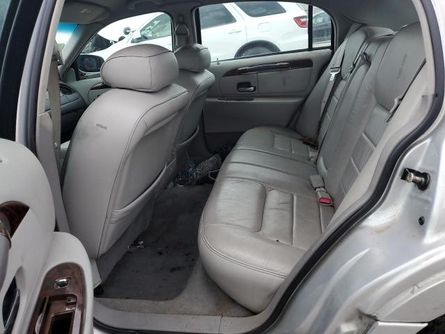 1LNHM81W2XY652408 - 1999 LINCOLN TOWN CAR EXECUTIVE Արծաթագույն լուսանկար 10