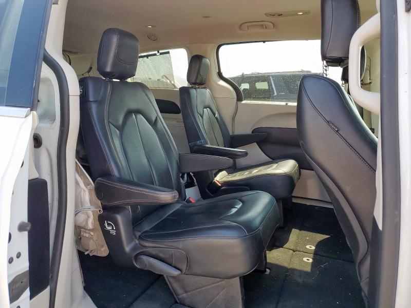 2C4RC1BG4LR268669 - 2020 CHRYSLER PACIFICA TOURING L WHITE photo 11