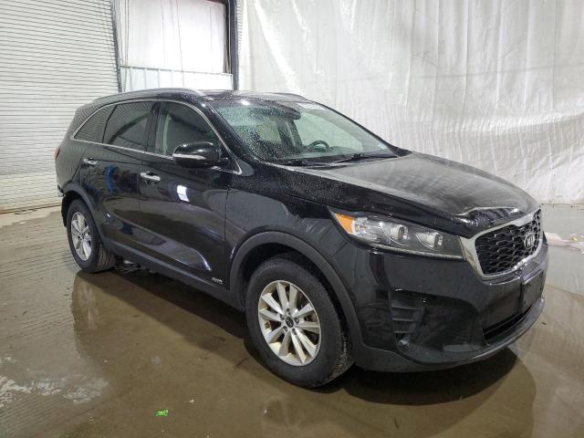 5XYPGDA33KG573787 - 2019 KIA SORENTO L BLACK photo 4