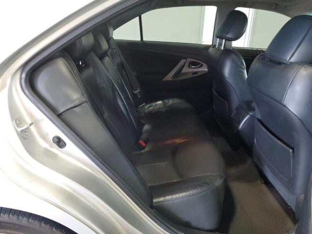 4T1BK3EK9BU122491 - 2011 TOYOTA CAMRY SE SILVER photo 10