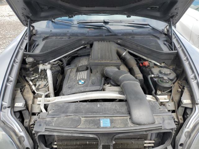 5UXFE4C53AL380010 - 2010 BMW X5 XDRIVE30I GRAY photo 12