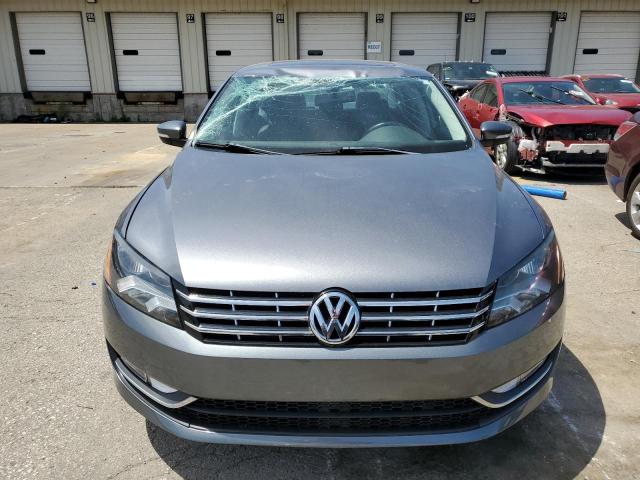 1VWCN7A38EC107817 - 2014 VOLKSWAGEN PASSAT SEL GRAY photo 5