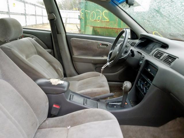 JT2BG22K9W0260963 - 1998 TOYOTA CAMRY CE  photo 5