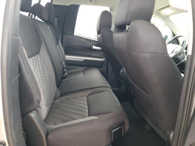 5TFUY5F12MX029388 - 2021 TOYOTA TUNDRA DOUBLE CAB SR/SR5 SILVER photo 10