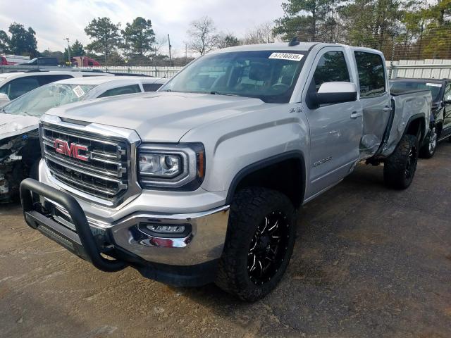 3GTU2MECXJG107723 - 2018 GMC SIERRA K1500 SLE  photo 2