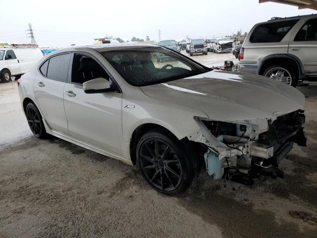 19UUB2F63JA011655 - 2018 ACURA TLX TECH+A WHITE photo 4