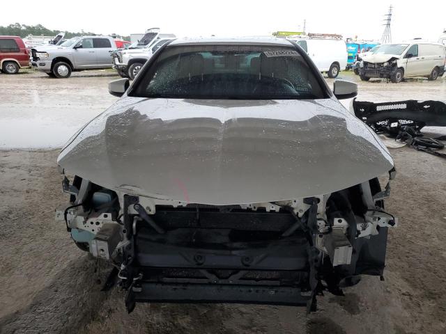 19UUB2F63JA011655 - 2018 ACURA TLX TECH+A WHITE photo 5