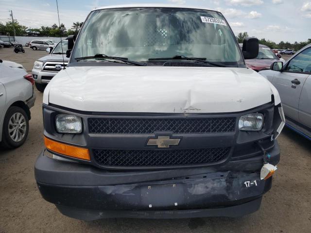 1GCWGAFG8H1128833 - 2017 CHEVROLET EXPRESS G2 WHITE photo 5