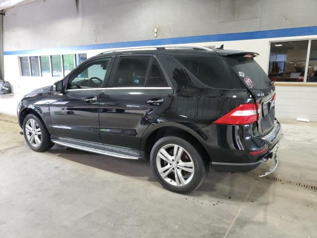 4JGDA5HB0FA590281 - 2015 MERCEDES-BENZ ML 350 4MATIC BLACK photo 2