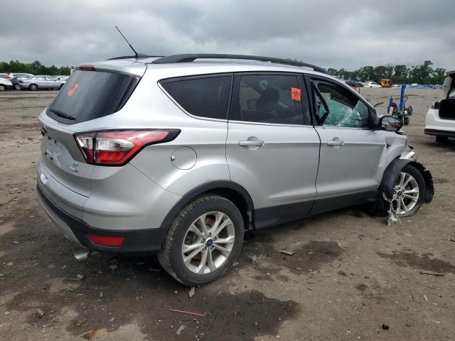 1FMCU9GD5JUC13207 - 2018 FORD ESCAPE SE SILVER photo 3
