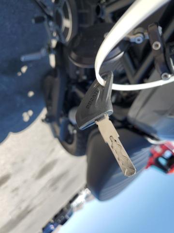 ML015AXG0KT002735 - 2019 DUCATI SCRAMBLER GRAY photo 8