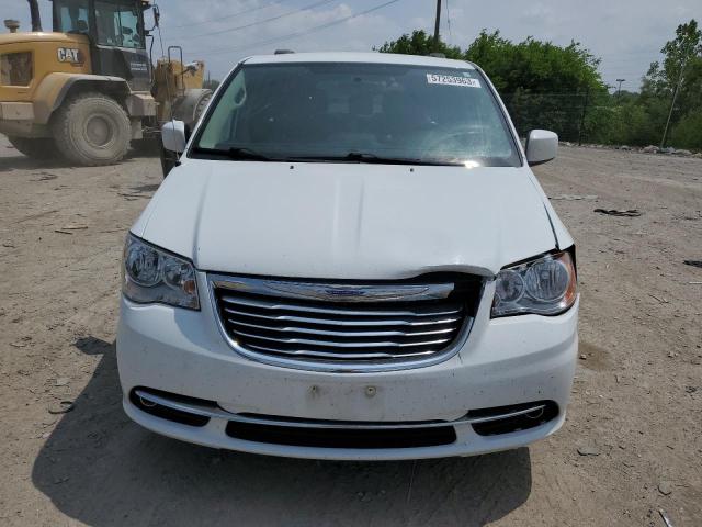 2C4RC1BG7FR560224 - 2015 CHRYSLER TOWN & COU TOURING WHITE photo 5