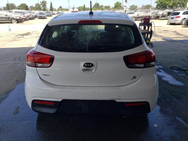 3KPA25AD8ME378111 - 2021 KIA RIO S WHITE photo 6