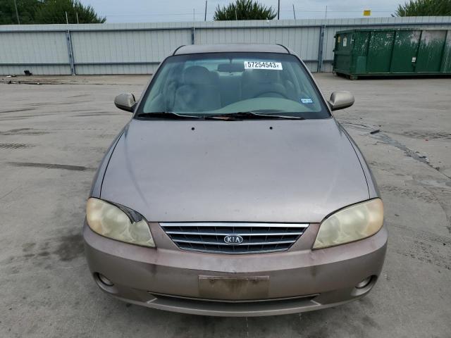 KNAFB121025179448 - 2002 KIA SPECTRA BASE TAN photo 5