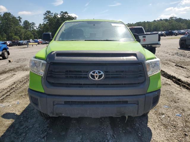 5TFRW5F16HX226470 - 2017 TOYOTA TUNDRA DOUBLE CAB SR/SR5 GREEN photo 5