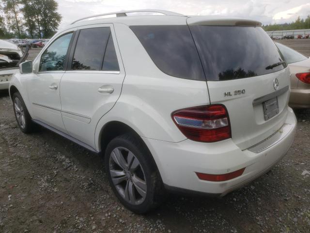 4JGBB8GB9BA756380 - 2011 MERCEDES-BENZ ML 350 4MATIC WHITE photo 2