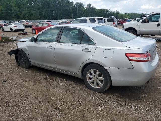 4T1BF3EK3BU763060 - 2011 TOYOTA CAMRY BASE SILVER photo 2