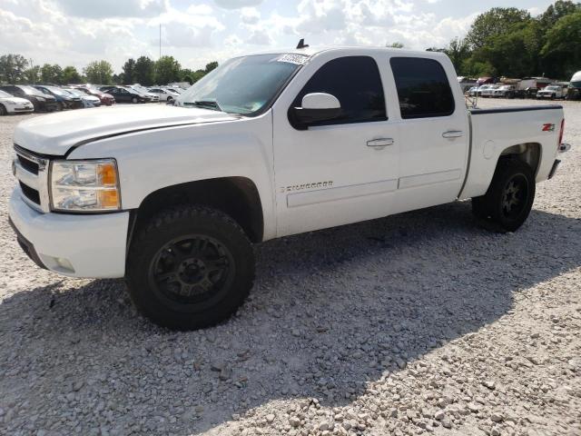 3GCEK13377G510749 - 2007 CHEVROLET SILVERADO K1500 CREW CAB WHITE photo 1