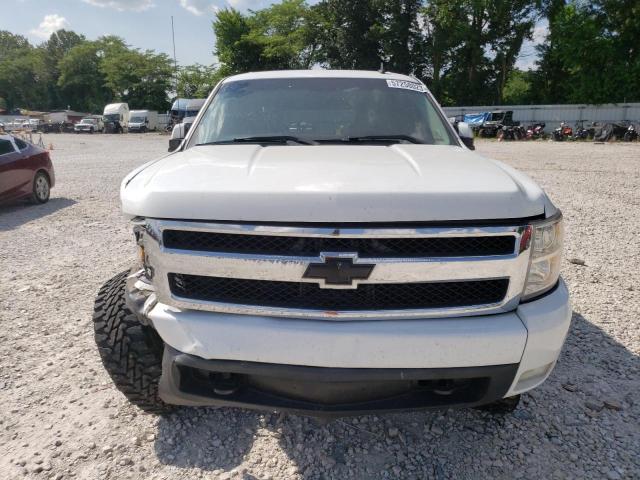 3GCEK13377G510749 - 2007 CHEVROLET SILVERADO K1500 CREW CAB WHITE photo 5