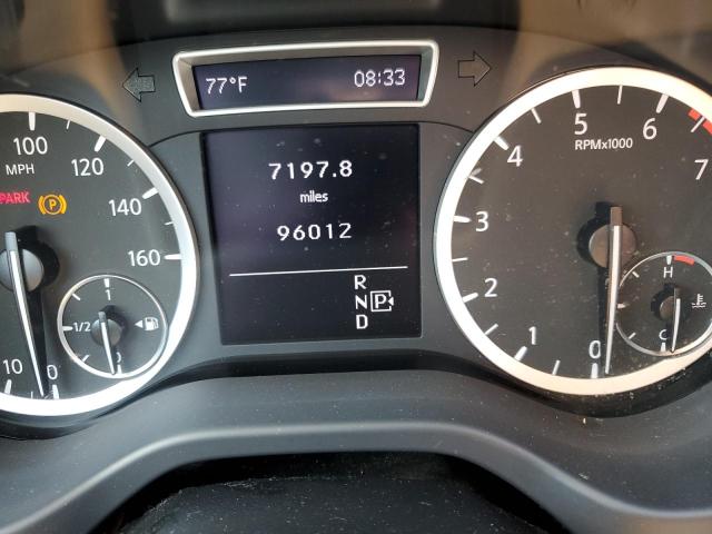 SJKCH5CRXHA017775 - 2017 INFINITI QX30 BASE RED photo 9