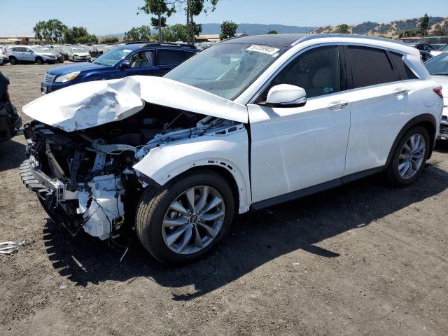 3PCAJ5BB9MF109738 - 2021 INFINITI QX50 LUXE WHITE photo 1