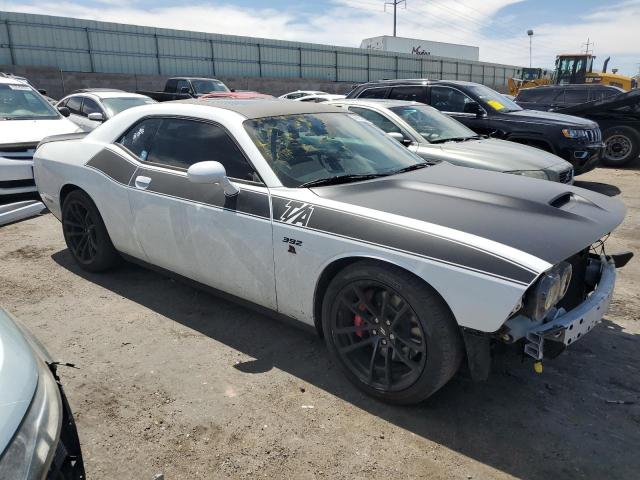 2C3CDZFJ9NH215373 - 2022 DODGE CHALLENGER R/T SCAT PACK WHITE photo 4