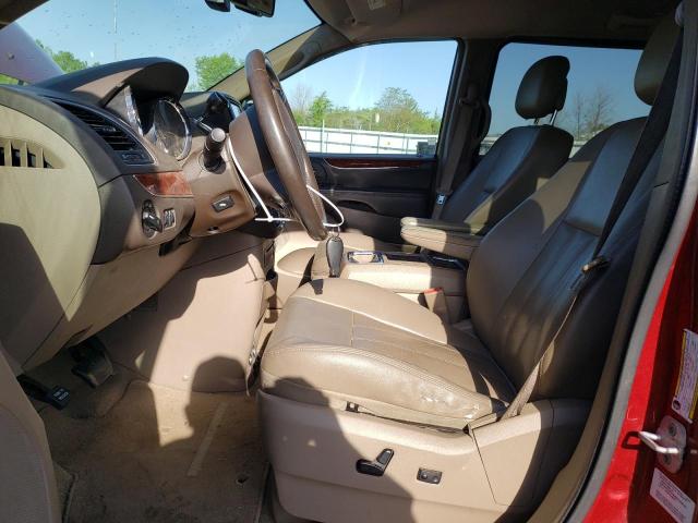 2C4RC1CG9CR209194 - 2012 CHRYSLER TOWN & COU TOURING L RED photo 7