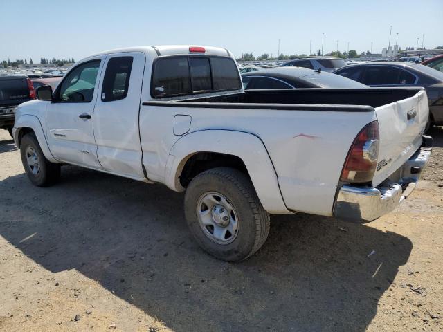 5TFTX4GN8DX014940 - 2013 TOYOTA TACOMA PRERUNNER ACCESS CAB WHITE photo 2