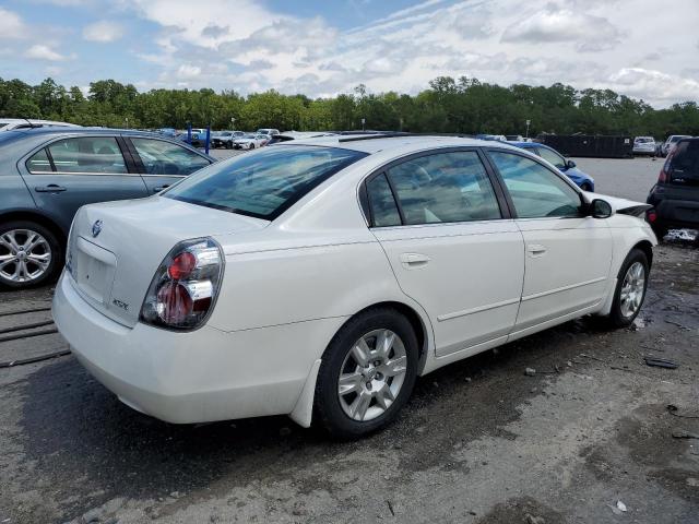 1N4AL11D05C371013 - 2005 NISSAN ALTIMA S WHITE photo 3