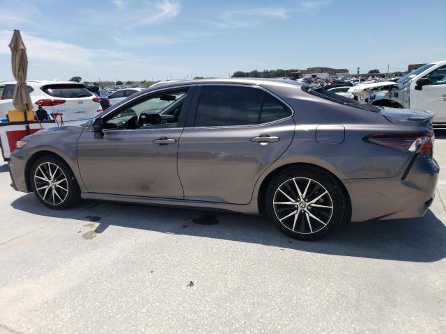 4T1G11AK1PU759448 - 2023 TOYOTA CAMRY SE NIGHT SHADE GRAY photo 2