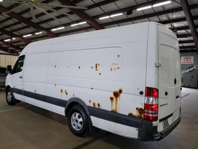 WD3PE8DC0E5874520 - 2014 MERCEDES-BENZ SPRINTER 2500 WHITE photo 2